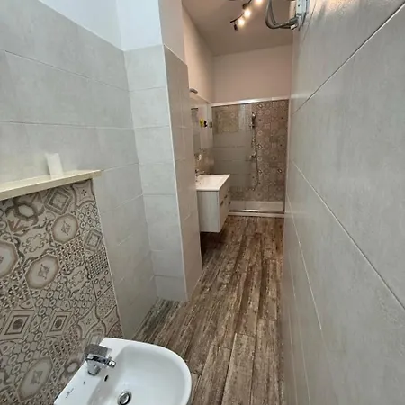 Santorsola Apartment